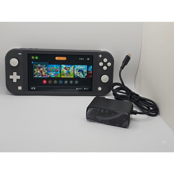 Nintendo Switch Lite Gray Console with Mario Kart 8 Deluxe + Charger - Picture 1 of 7